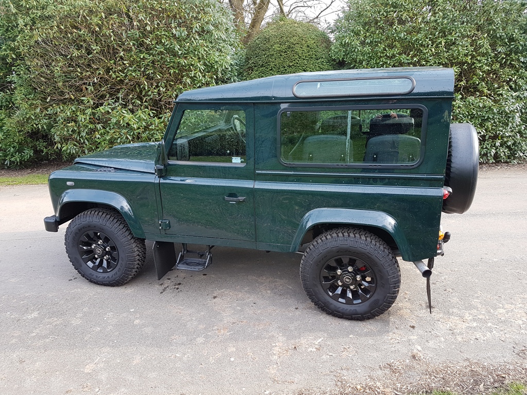 ﻿1998 LAND ROVER DEFENDER 90 300 TDI AUTO RHD COUNTY STATION WAGON ...