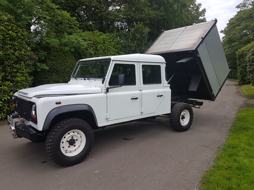 2014 LAND ROVER DEFENDER 130 DOUBLE CAB TIPPER - Simmonites