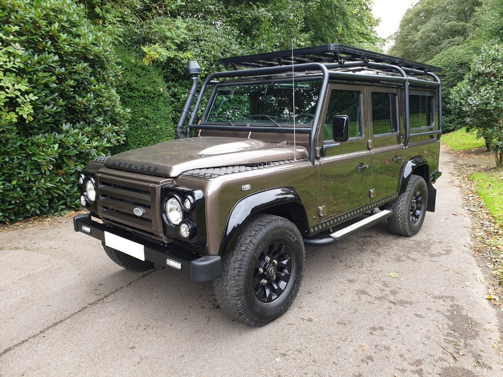 2012 LHD LAND ROVER DEFENDER TDCI COUNTY STATION WAGON - Simmonites