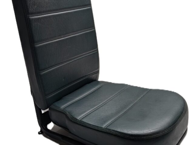 LAND ROVER DEFENDER centre seat IN HERITAGE LEATHER (used)