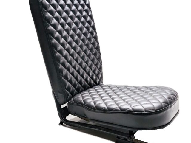 LAND ROVER DEFENDER centre seat IN BLACK DIAMOND PATTERN (used)