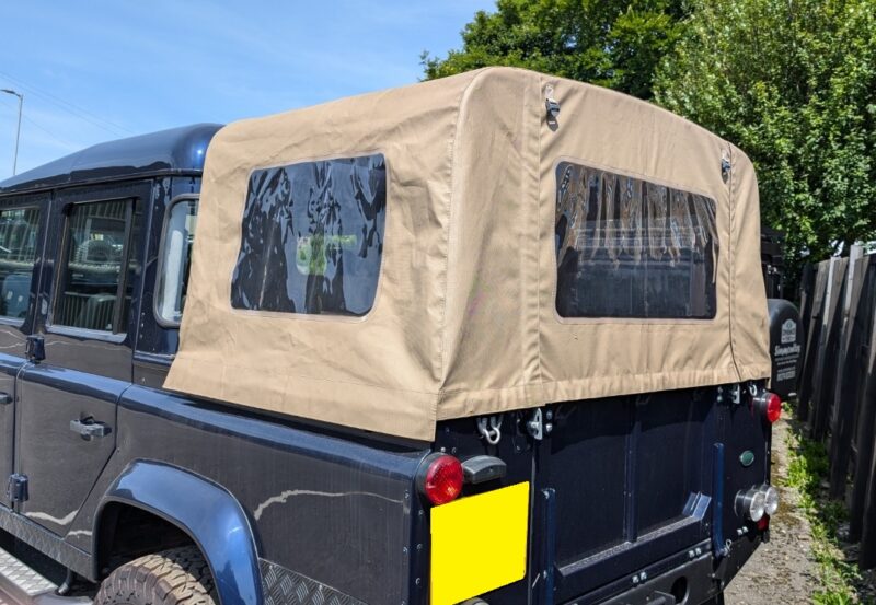 LAND ROVER DEFENDER 110 DOUBLE CAB 3/4 CANOPY TILT