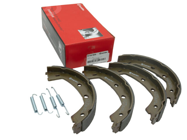 Brembo Handbrake Shoes Freelander 2 LR001020BR