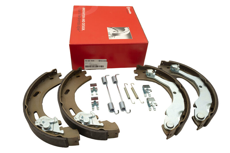 Brembo Handbrake Shoes Discovery 4 / Range Rover Sport 2010-2013 LR031947BR